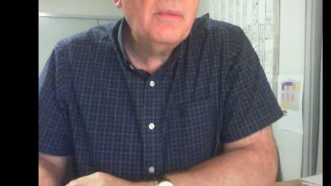 Snapshot of thickmelnik chatting on December 20, 2024, 12:49 pm James online show from December 20, 2024, 12:49 pm