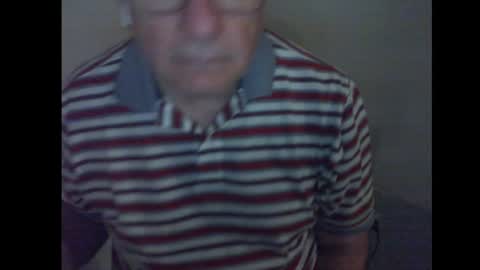 Snapshot of thickmelnik chatting on January 4, 2025, 12:27 pm James online show from January 4, 2025, 12:27 pm