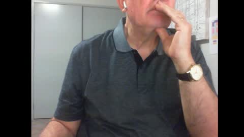 Snapshot of thickmelnik chatting on January 6, 2025, 1:19 pm James online show from January 6, 2025, 1:19 pm
