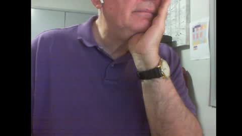Snapshot of thickmelnik chatting on January 19, 2025, 1:01 pm James online show from January 19, 2025, 1:01 pm