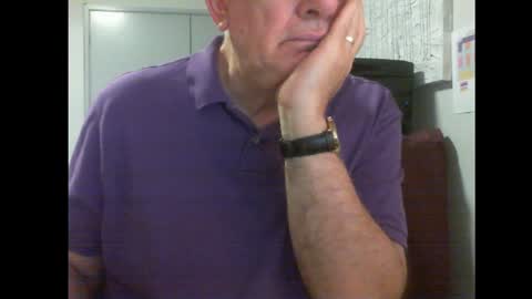 Snapshot of thickmelnik chatting on January 21, 2025, 1:43 pm James online show from January 21, 2025, 1:43 pm