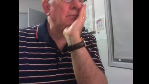 Snapshot of thickmelnik chatting on February 5, 2025, 2:05 pm James online show from February 5, 2025, 2:05 pm