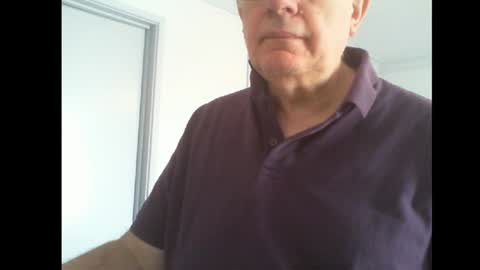 Snapshot of thickmelnik chatting on February 8, 2025, 11:45 pm James online show from February 8, 2025, 11:45 pm