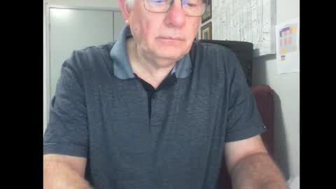 Snapshot of thickmelnik chatting on February 18, 2025, 12:49 pm James online show from February 18, 2025, 12:49 pm