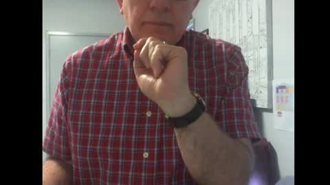 Snapshot of thickmelnik chatting on February 19, 2025, 2:12 am James online show from February 19, 2025, 2:12 am