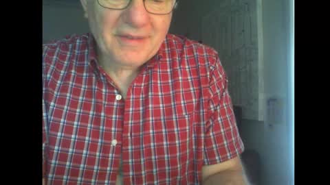 Snapshot of thickmelnik chatting on February 21, 2025, 11:43 pm James online show from February 21, 2025, 11:43 pm