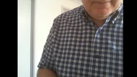 Snapshot of thickmelnik chatting on March 2, 2025, 1:15 am James online show from March 2, 2025, 1:15 am