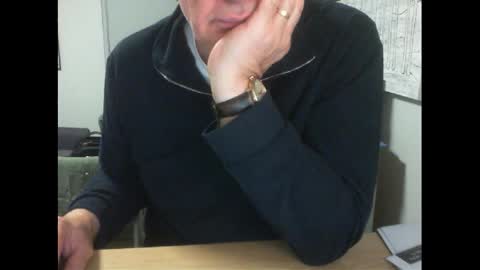Snapshot of thickmelnik chatting on May 16, 2026, 2:27 pm James online show from May 16, 2026, 2:27 pm