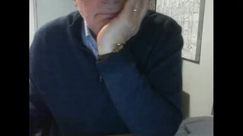 Snapshot of thickmelnik chatting on May 27, 2026, 2:14 pm James online show from May 27, 2026, 2:14 pm