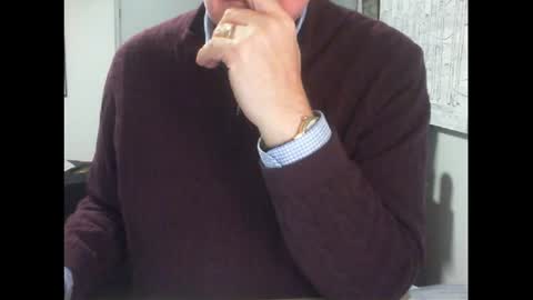 Snapshot of thickmelnik chatting on June 26, 2026, 5:45 am James online show from June 26, 2026, 5:45 am