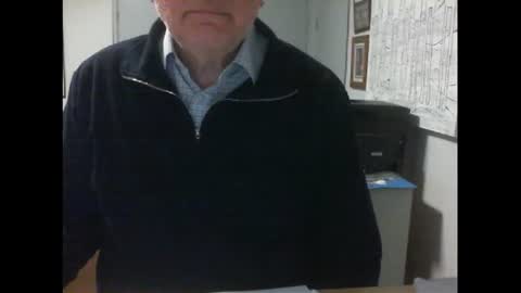 Snapshot of thickmelnik chatting on June 28, 2026, 3:40 pm James online show from June 28, 2026, 3:40 pm