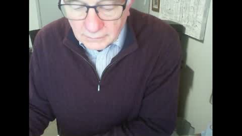 Snapshot of thickmelnik chatting on July 22, 2026, 2:53 pm James online show from July 22, 2026, 2:53 pm