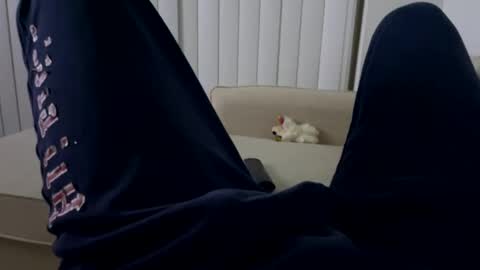 Thick-Mo online show from September 20, 2025, 4:35 am