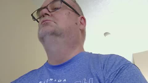 thickwhiteload online show from February 18, 2026, 8:16 pm