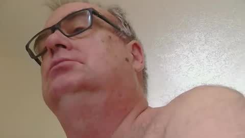 Snapshot of thickwhiteload chatting on April 30, 2026, 2:45 pm thickwhiteload online show from April 30, 2026, 2:45 pm