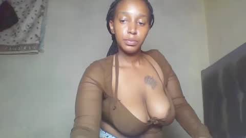 Snapshot of thickymamii chatting on May 27, 2026, 10:07 pm thickymamii online show from May 27, 2026, 10:07 pm