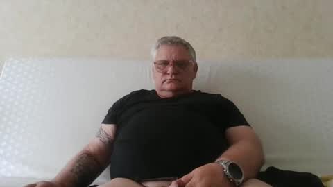 Thierrysymp online show from June 1, 2026, 5:03 pm