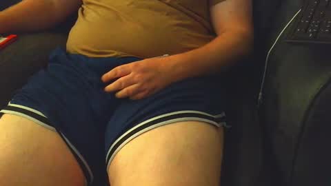 Demonhuntr online show from October 17, 2025, 1:42 am