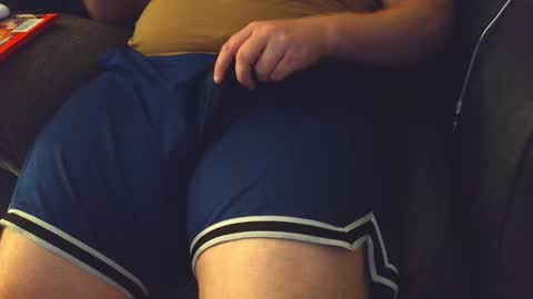 Demonhuntr online show from October 18, 2025, 4:48 am