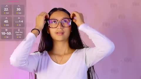 Snapshot of thin_eva chatting on March 20, 2026, 12:43 pm Eva online show from March 20, 2026, 12:43 pm