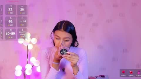 Snapshot of thin_eva chatting on March 28, 2026, 12:49 pm Eva online show from March 28, 2026, 12:49 pm