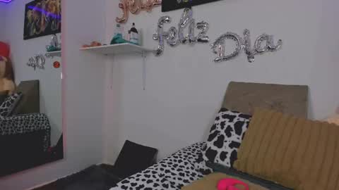 Snapshot of thin_princess chatting on March 5, 2025, 1:31 am THIN PRINCESS online show from March 5, 2025, 1:31 am