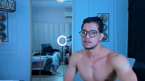 MICHAEL AND CRISS online show from October 10, 2025, 1:43 pm