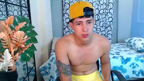 MICHAEL AND CRISS online show from March 12, 2026, 2:07 am