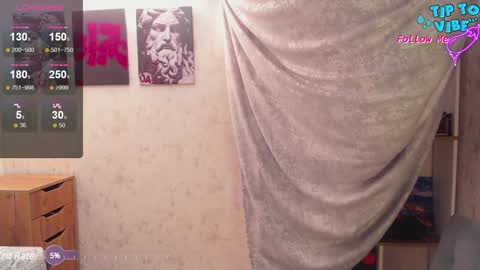 Thomas online show from February 4, 2025, 11:38 pm