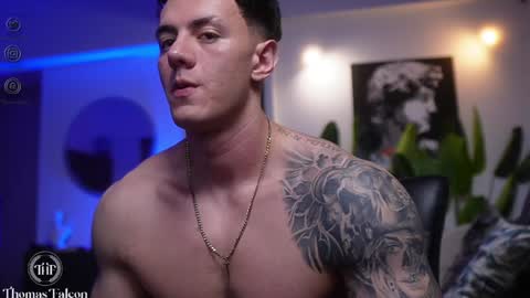 Snapshot of thomas_falcon1 chatting on January 12, 2025, 5:13 am Thomas Falcon online show from January 12, 2025, 5:13 am