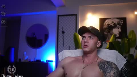 Snapshot of thomas_falcon1 chatting on January 31, 2025, 5:30 am Thomas Falcon online show from January 31, 2025, 5:30 am