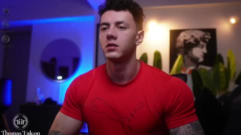 Snapshot of thomas_falcon1 chatting on February 8, 2025, 1:43 am Thomas Falcon online show from February 8, 2025, 1:43 am