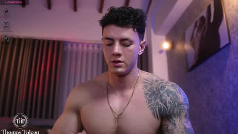 Snapshot of thomas_falcon1 chatting on March 12, 2025, 2:20 am Thomas Falcon online show from March 12, 2025, 2:20 am