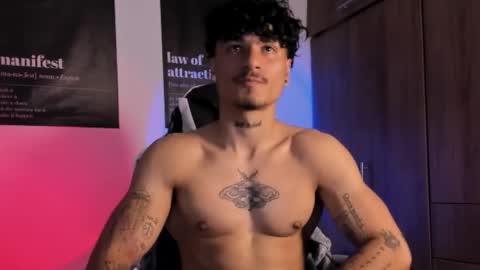 Snapshot of thomas_fit1 chatting on March 5, 2026, 4:52 am Thomas 3 JUST STAY AND BE MY LAST LOVE online show from March 5, 2026, 4:52 am