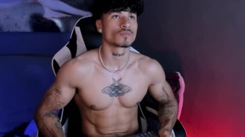 Snapshot of thomas_fit1 chatting on March 25, 2026, 6:47 pm Thomas 3 JUST STAY AND BE MY LAST LOVE online show from March 25, 2026, 6:47 pm