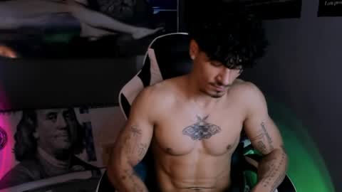 Snapshot of thomas_fit1 chatting on March 28, 2026, 7:46 pm Thomas 3 JUST STAY AND BE MY LAST LOVE online show from March 28, 2026, 7:46 pm