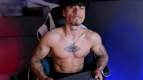 Snapshot of thomas_fit1 chatting on April 4, 2026, 1:59 am Thomas 3 JUST STAY AND BE MY LAST LOVE online show from April 4, 2026, 1:59 am