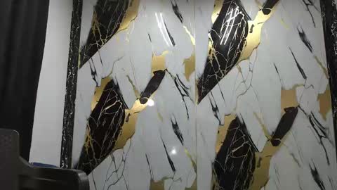 Snapshot of thomas_neuman chatting on November 6, 2025, 9:15 pm Thomas online show from November 6, 2025, 9:15 pm