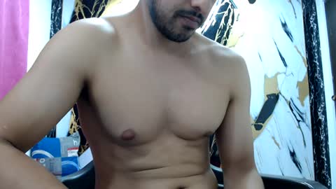Snapshot of thomas_neuman chatting on July 10, 2026, 10:01 pm Thomas online show from July 10, 2026, 10:01 pm
