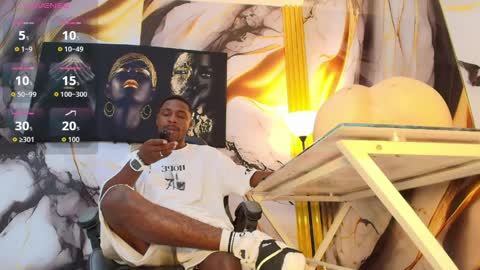 Thomas online show from April 1, 2026, 3:40 am