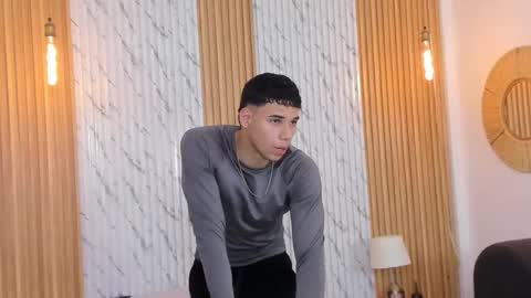 Thomas online show from September 16, 2025, 12:06 pm