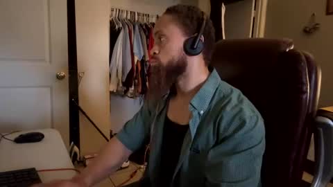 Snapshot of thomasgwhitecft chatting on January 31, 2025, 7:18 pm FatherTime online show from January 31, 2025, 7:18 pm