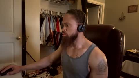 Snapshot of thomasgwhitecft chatting on February 3, 2025, 4:20 pm FatherTime online show from February 3, 2025, 4:20 pm