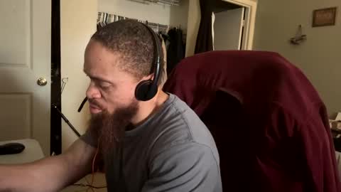Snapshot of thomasgwhitecft chatting on February 13, 2025, 9:06 pm FatherTime online show from February 13, 2025, 9:06 pm