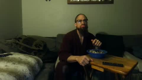 Snapshot of thomasgwhitecft chatting on February 15, 2025, 4:36 am FatherTime online show from February 15, 2025, 4:36 am