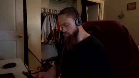 Snapshot of thomasgwhitecft chatting on February 17, 2025, 5:10 pm FatherTime online show from February 17, 2025, 5:10 pm