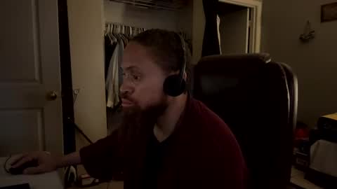 Snapshot of thomasgwhitecft chatting on February 20, 2025, 10:26 pm FatherTime online show from February 20, 2025, 10:26 pm