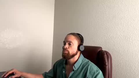 Snapshot of thomasgwhitecft chatting on September 18, 2025, 7:49 pm FatherTime online show from September 18, 2025, 7:49 pm