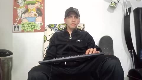 Thomasjons  online show from September 13, 2025, 4:23 am