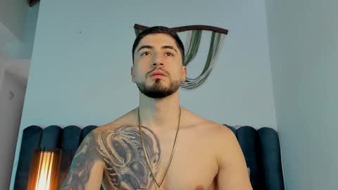 sweetfit boy online show from February 9, 2026, 5:06 pm